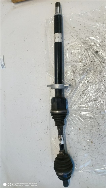 MERCEDES CLASSE CLA «C118» (2019) CAMBIO E TRASMISSIONE SEMIASSE ANT. DX. USATO Da 2019 A 2023 [[275325]]