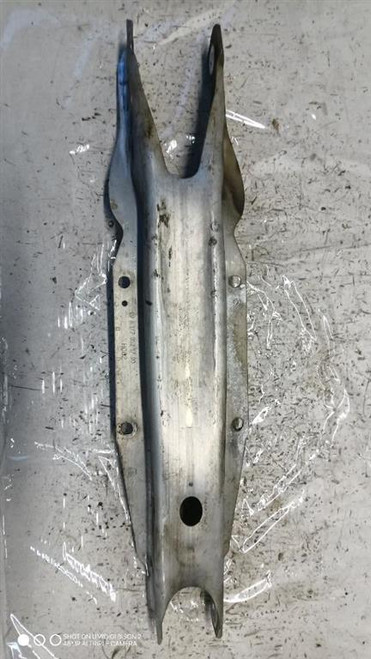 MERCEDES CLASSE CLA «C118» (2019) ASSALE BRACCIO OSCILLANTE (POST.INF.) POST. DX. USATO Da 2019 A 2023 [[275332]]