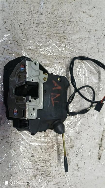 MERCEDES CLASSE C «S203» SW (2001) LAMIERATI ESTERNI SERRATURA PORTA ANT. DX. USATO Da 2003 A 2004 [[275498]]