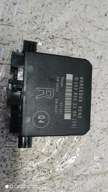 MERCEDES CLASSE C «S203» SW (2001) IMPIANTO ELETTRICO CENTRALINA DI COMANDO PORTA POST. DX. USATO Da 2003 A 2004 [[275505]]