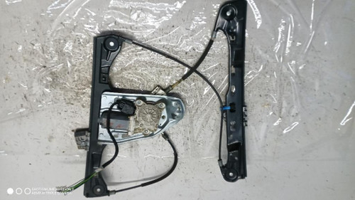 MERCEDES CLASSE C «S203» SW (2001) LAMIERATI ESTERNI ALZACRISTALLO PORTA ANT. DX. USATO Da 2003 A 2004 [[275496]]