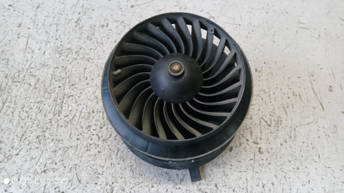 MERCEDES CLASSE E «C238» COUPÉ (2017) TERMICO MOTORINO VENTILAZIONE ABITACOLO USATO Da 2016 in poi [[276026]]