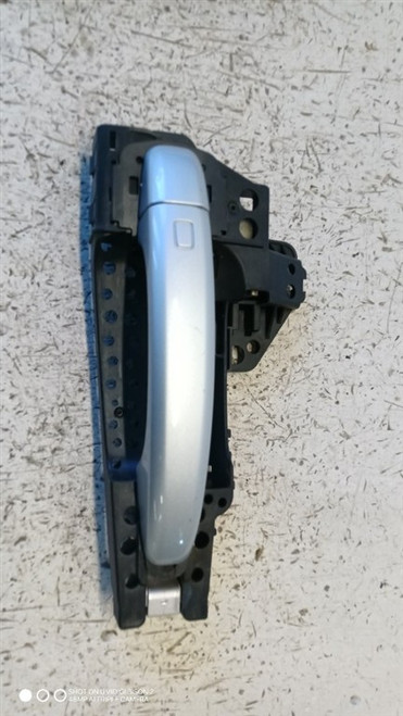 AUDI A4 «8K5» AVANT (2008) LAMIERATI ESTERNI MANIGLIA PORTA EST. POST. SX. USATO Da 2008 A 2012 [[276153]]