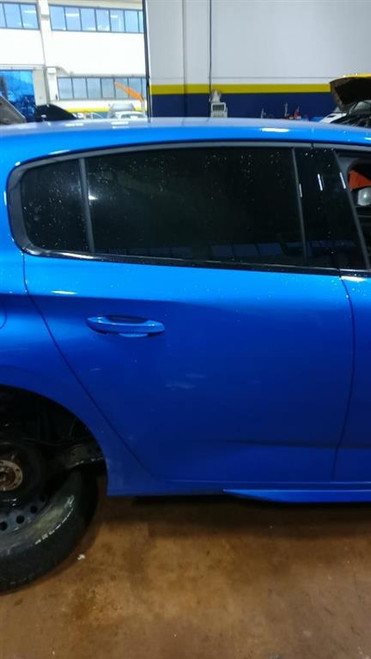 PEUGEOT 308 «III» (2021) LAMIERATI ESTERNI PORTA POST. DX. USATO Da 2021 in poi [[271518]]