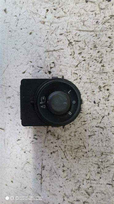 OPEL INSIGNIA «A» SW (2009) ALLESTIMENTI INTERNI INTERRUTTORE REGOLAZIONE RETROVISORE USATO Da 2008 A 2013 [[276389]]