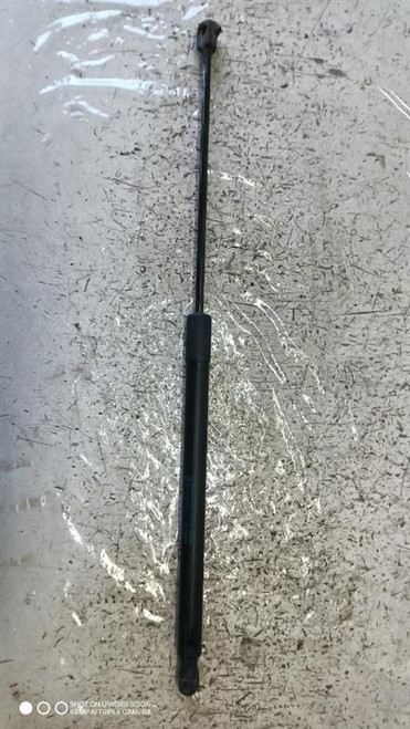 FORD FOCUS «IV»  (2011) LAMIERATI ESTERNI AMMORTIZZATORE PORTELLO POST. DX. USATO Da 2011 A 2014 [[277365]]