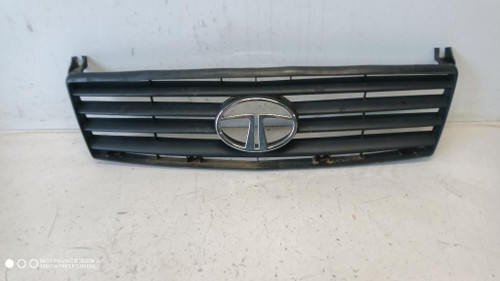 TATA PICK UP 4X2 LAMIERATI ESTERNI GRIGLIA PARAURTI ANT. USATO [[277431]]