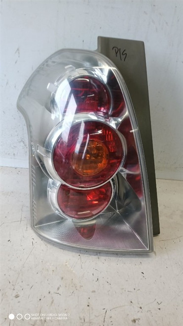 TOYOTA COROLLA VERSO «II» (2004) FANALERIA FANALE POST. SX. USATO Da 2004 A 2005 [[277487]]