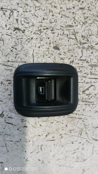 DAIHATSU CUORE «VI» (2003) IMPIANTO ELETTRICO INTERRUTTORE ALZACRISTALLI ANT. DX. USATO Da 2003 A 2007 [[277909]]