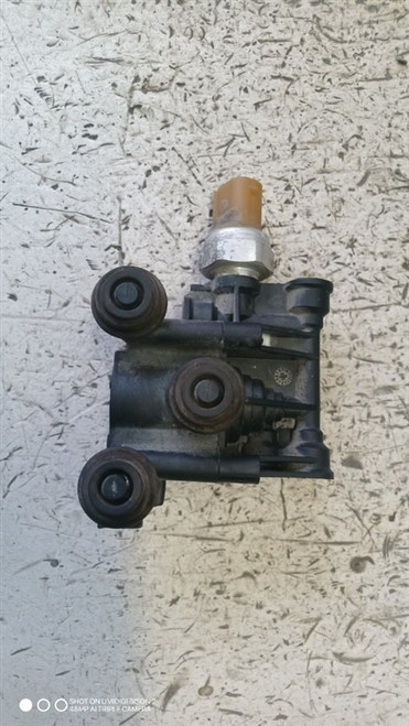 LAND ROVER RANGE ROVER SPORT «I» (2005) ASSALE VALVOLE SOSP. PNEUMATICA USATO [[277878]]