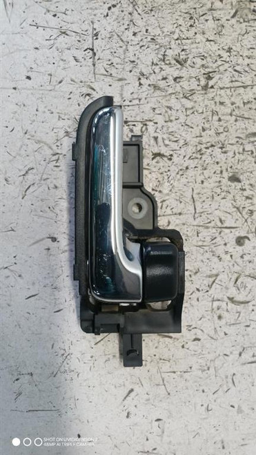 DAIHATSU CUORE «VI» (2003) ALLESTIMENTI INTERNI MANIGLIA PORTA INT. ANT. DX. USATO Da 2003 A 2007 [[277910]]