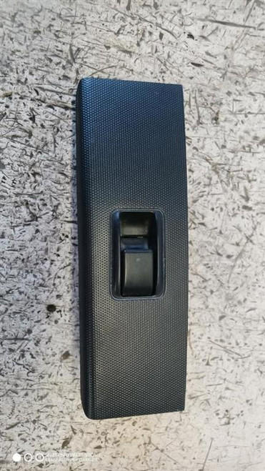 TOYOTA COROLLA VERSO «II» (2004) IMPIANTO ELETTRICO INTERRUTTORE ALZACRISTALLI ANT. DX. USATO Da 2005 in poi [[278294]]