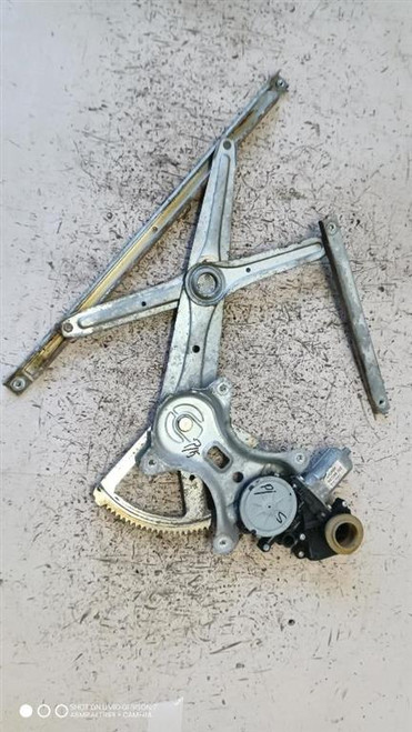 TOYOTA COROLLA VERSO «II» (2004) CRISTALLI ALZACRISTALLO PORTA POST. SX. USATO Da 2005 in poi [[278297]]