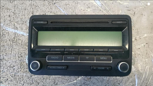 VOLKSWAGEN GOLF «VI» (2009) ALLESTIMENTI INTERNI UNITÀ AUTORADIO USATO Da 2008 A 2012 [[278692]]