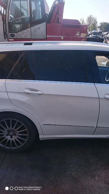 MERCEDES CLASSE E «S212» SW (2009) LAMIERATI ESTERNI PORTA POST. DX. USATO Da 2009 A 2012 [[279044]]