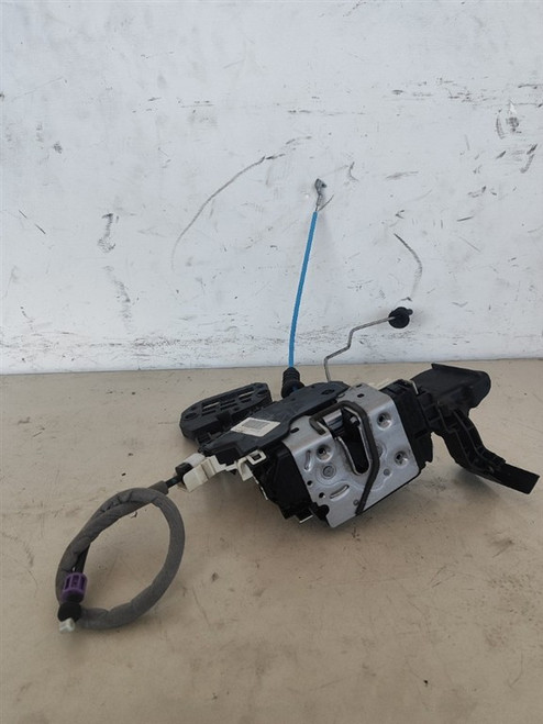 MERCEDES CLASSE A «W176» (2015) LAMIERATI ESTERNI SERRATURA PORTA ANT. DX. USATO Da 2015 in poi [[279175]]