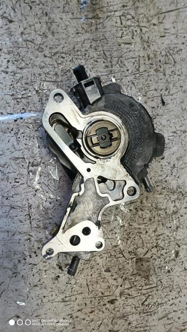 AUDI A4 «8ED» AVANT (2005) MOTORE POMPA A VUOTO USATO Da 2004 A 2008 [[277318]]