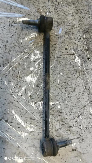 HYUNDAI TUCSON «II» (2018) ASSALE BIELLETTA STABILIZZATRICE ANT. DX. USATO Da 2019 A 2020 [[279768]]