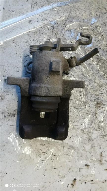 AUDI A3 «8P1» (2004) IMPIANTO FRENANTE PINZA FRENO POST. DX. USATO Da 2003 A 2008 [[279848]]