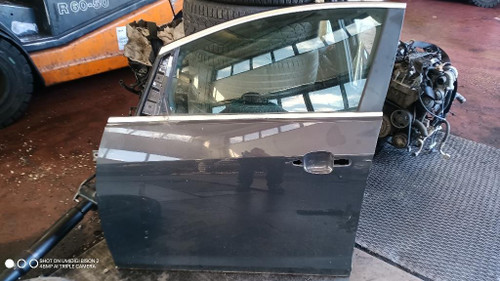 OPEL ASTRA «J» SW (2012) LAMIERATI ESTERNI PORTA ANT. SX. USATO Da 2014 in poi [[280554]]