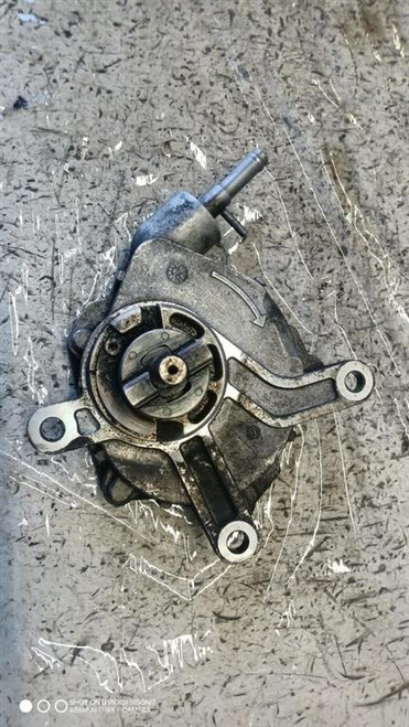 TOYOTA COROLLA VERSO «II» (2004) MOTORE POMPA A VUOTO USATO Da 2005 in poi [[280462]]