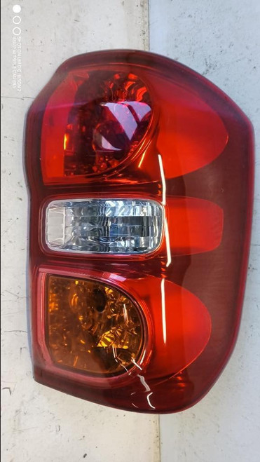 TOYOTA RAV 4 «II» (2000) FANALERIA FANALE POST. DX. USATO Da 2001 A 2005 [[280619]]