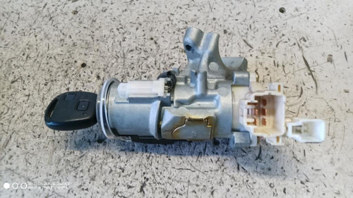 TOYOTA RAV 4 «II» (2000) STERZO BLOCCASTERZO USATO Da 2001 A 2005 [[280634]]