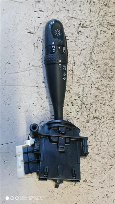 TOYOTA RAV 4 «II» (2000) STERZO DEVIOGUIDA LUCI SX. USATO Da 2001 A 2005 [[280635]]