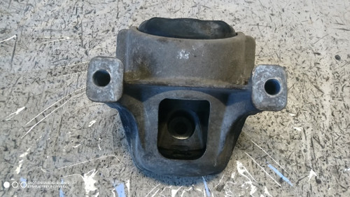 AUDI A4 «8K2» (2008) MOTORE SUPPORTO GOMMA MOTORE DX. USATO Da 2007 A 2012 [[281005]]