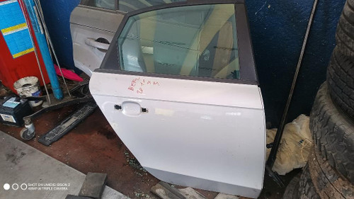 AUDI A4 «8K2» (2008) LAMIERATI ESTERNI PORTA POST. DX. USATO Da 2007 A 2012 [[280851]]