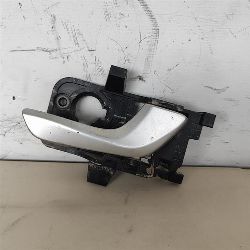 KIA RIO «IV» (2017) ALLESTIMENTI INTERNI MANIGLIA PORTA INT. ANT. DX. USATO Da 2011 A 2014 [[280763]]