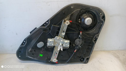 FORD FIESTA «VI» (2008) LAMIERATI ESTERNI ALZACRISTALLO PORTA POST. SX. USATO Da 2010 A 2012 [[281496]]