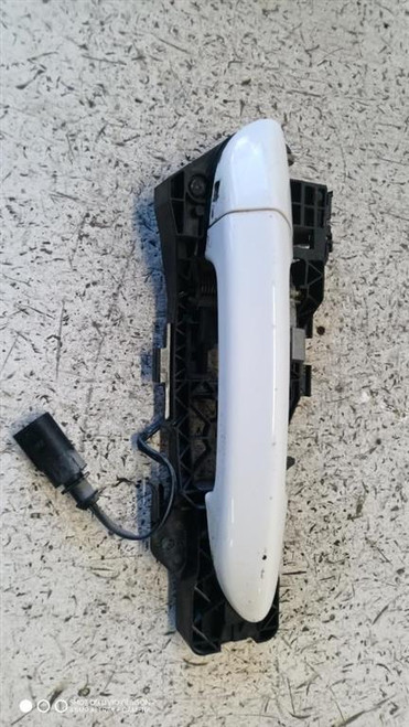 VOLKSWAGEN PASSAT CC (2008) LAMIERATI ESTERNI MANIGLIA PORTA EST. ANT. DX. USATO Da 2008 A 2010 [[281426]]