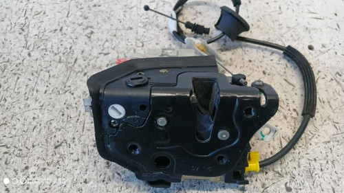 AUDI A4 «8K2» (2008) LAMIERATI ESTERNI SERRATURA PORTA POST. SX. USATO Da 2007 A 2012 [[281646]]