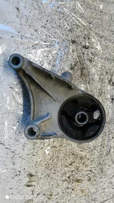OPEL ASTRA «H» (2005) MOTORE SUPPORTO GOMMA MOTORE USATO Da 2004 A 2009 [[281888]]