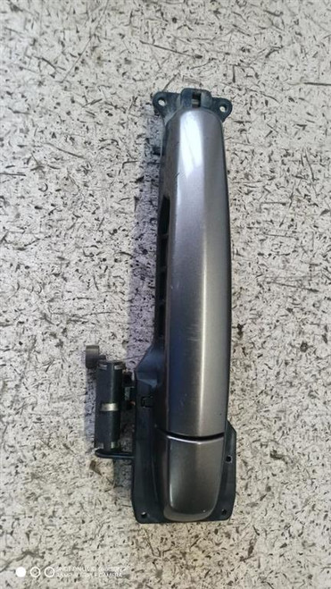 FIAT SEDICI (2006) LAMIERATI ESTERNI MANIGLIA PORTA EST. ANT. DX. USATO Da 2009 A 2014 [[282255]]