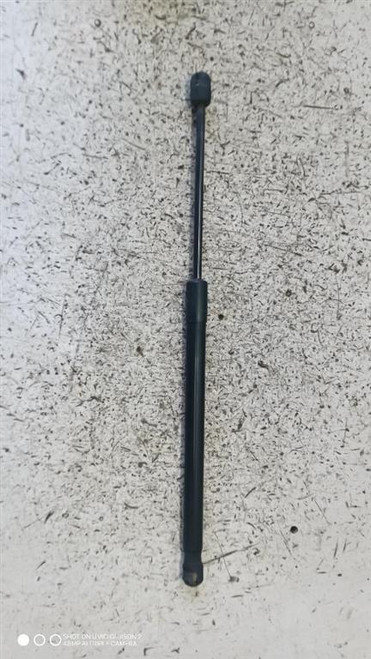 FIAT SEDICI (2006) LAMIERATI ESTERNI AMMORTIZZATORE PORTELLO POST. DX. USATO Da 2009 A 2014 [[282262]]