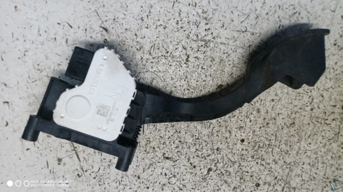 LANCIA YPSILON «III» (2011) SCARICO E INIEZIONE PEDALE ACCELERATORE USATO Da 2011 A 2015 [[282386]]