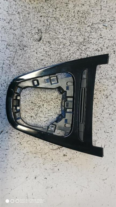 LANCIA YPSILON «III» (2011) ALLESTIMENTI INTERNI MASCHERINA CONSOLE CENTRALE LEVA CAMBIO USATO Da 2011 A 2015 [[282388]]