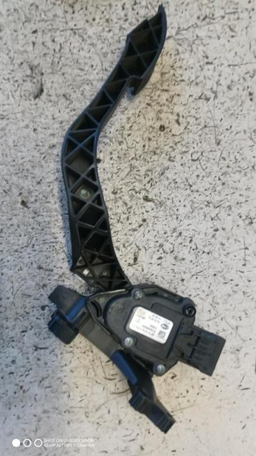 ALFA ROMEO GIULIETTA (2010) SCARICO E INIEZIONE PEDALE ACCELERATORE USATO Da 2010 A 2013 [[282450]]