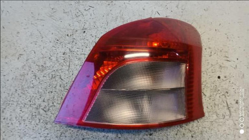 TOYOTA YARIS (FRANCE ) «II» (2006) FANALERIA FANALE POST. DX. USATO Da 2005 A 2009 [[282520]]