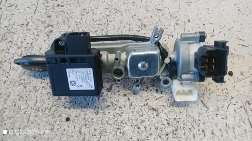 SUZUKI SPLASH (2008) STERZO BLOCCASTERZO USATO Da 2011 A 2012 [[282617]]