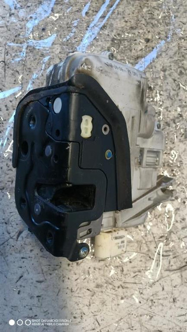 AUDI A4 «8ED» AVANT (2005) LAMIERATI ESTERNI SERRATURA PORTA ANT. SX. USATO Da 2005 A 2008 [[282689]]