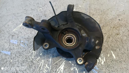 TOYOTA YARIS (FRANCE ) «III» (2009) ASSALE FUSELLO RUOTA ANT. DX. USATO Da 2009 A 2011 [[282731]]