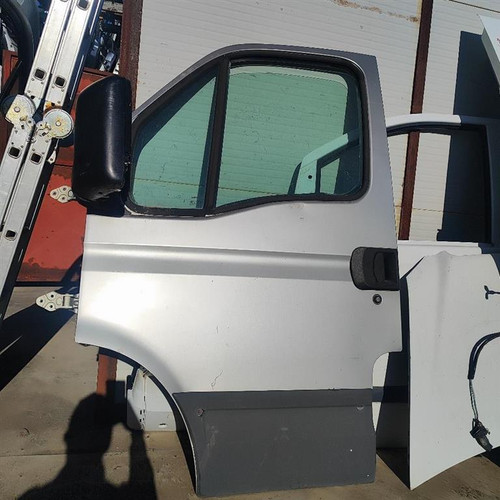 IVECO DAILY C «I» (2000) LAMIERATI ESTERNI PORTA ANT. SX. USATO Da 1999 A 2006 [[282784]]