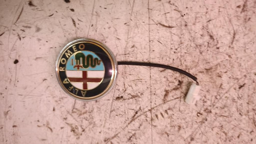 ALFA ROMEO GIULIETTA (2010) LAMIERATI ESTERNI STEMMA POST. C/SBLOCCO SERRAT. PORTELLO USATO [[283436]]