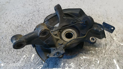 TOYOTA RAV 4 «III» (2006) ASSALE FUSELLO RUOTA ANT. DX. USATO Da 2005 A 2008 [[283396]]