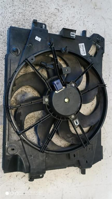 RENAULT CAPTUR «I» (2013) TERMICO VENTOLA RAFFREDDAMENTO USATO Da 2014 A 2017 [[283522]]