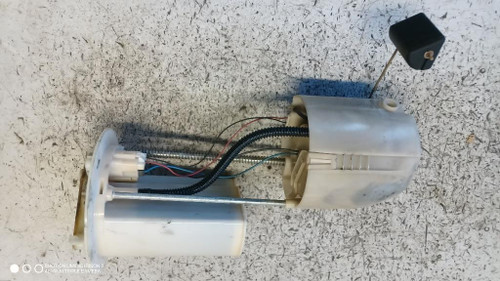 TOYOTA YARIS (FRANCE ) «II» (2006) SCARICO E INIEZIONE POMPA CARBURANTE USATO Da 2005 A 2009 [[283547]]