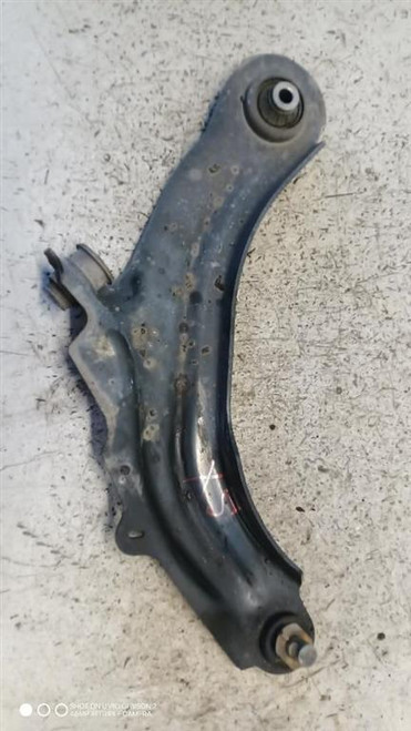 RENAULT CAPTUR «I» (2013) ASSALE BRACCIO OSCILLANTE ANT. SX. USATO Da 2014 A 2017 [[283595]]